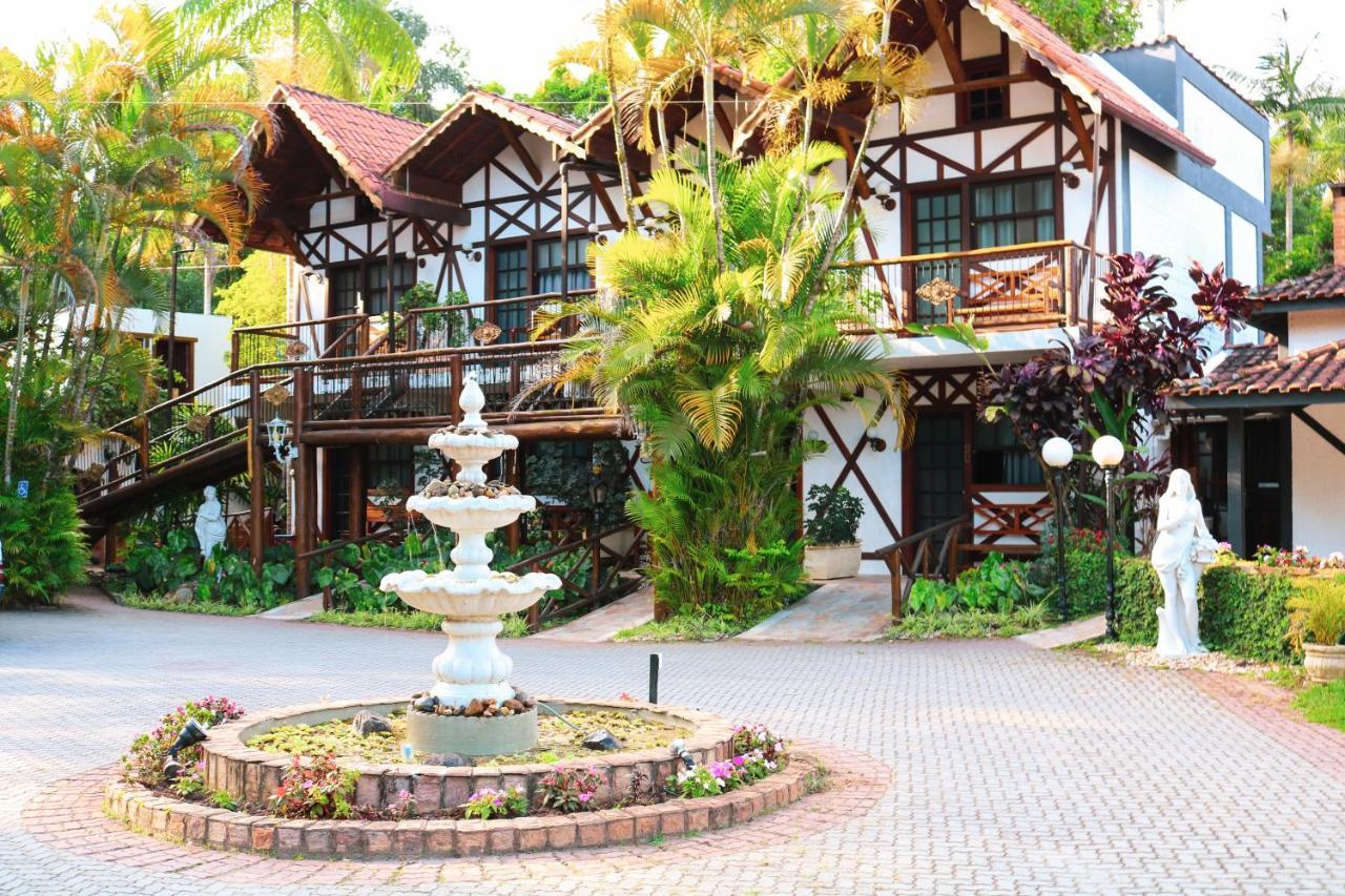 Hotel Britannia เปเนโด ภายนอก รูปภาพ