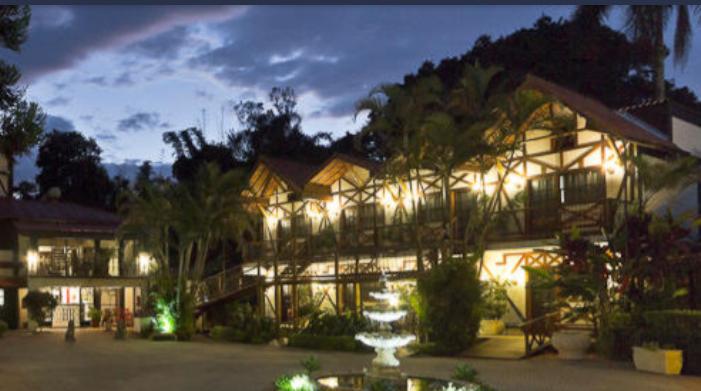 Hotel Britannia เปเนโด ภายนอก รูปภาพ